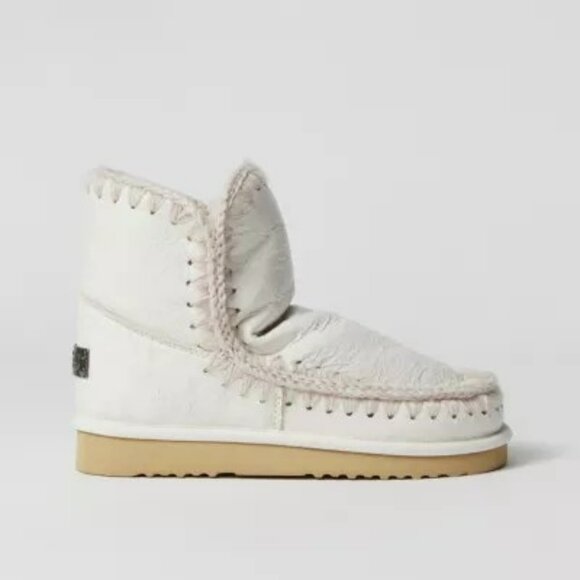 Mou 18 White Sheepskin Boot - Picture 2 of 16